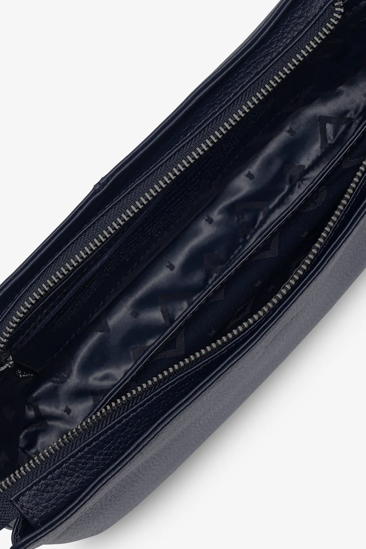 Cormorano shoulder bag Yasemin Navy