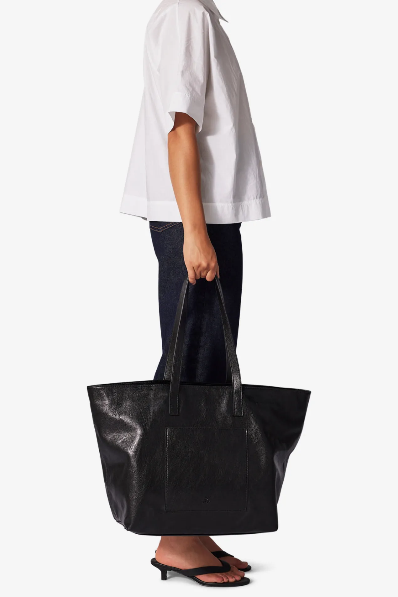 Hello I'mVegan Lena Black