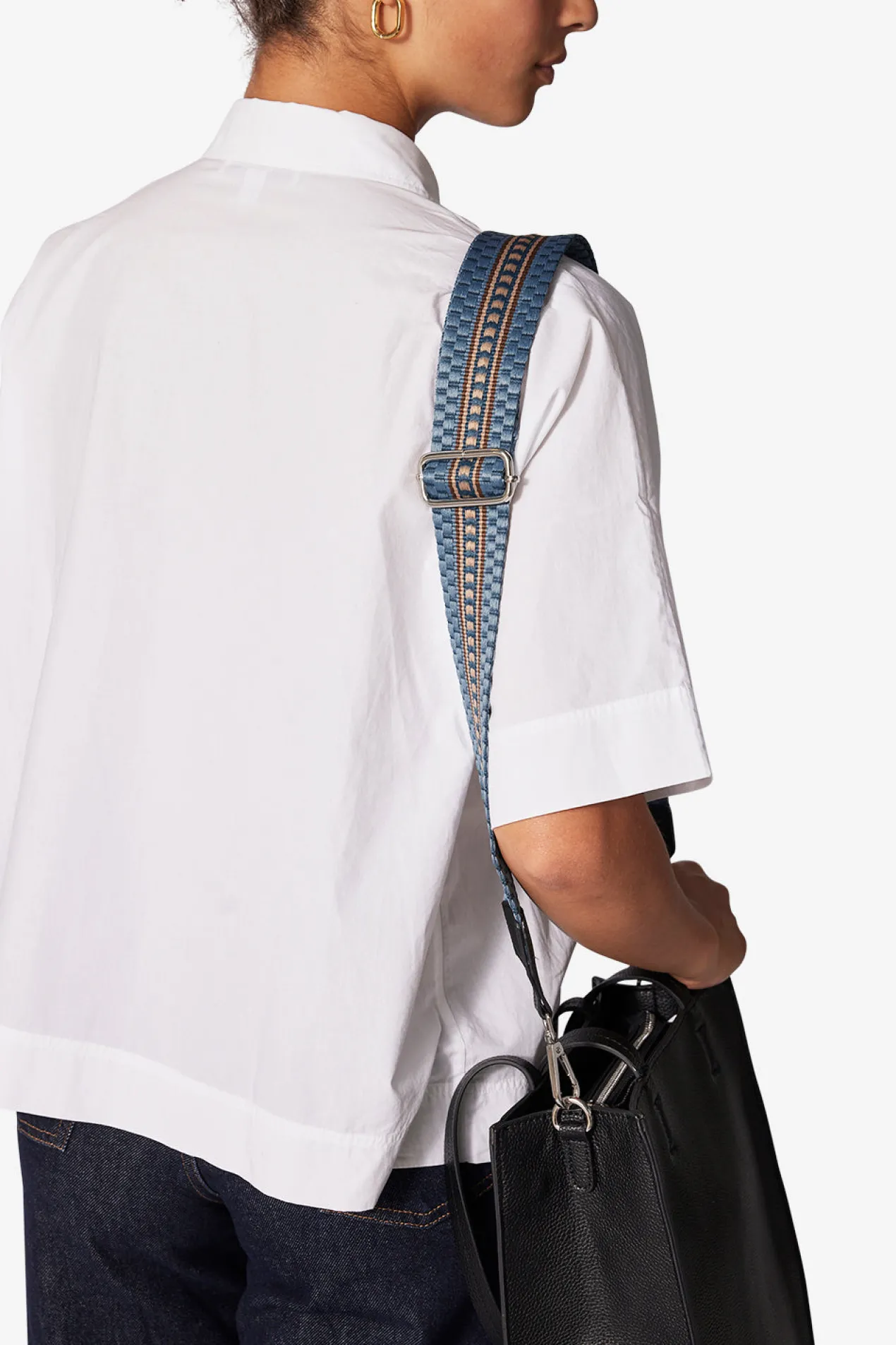 Hello I'mVegan Petra Black