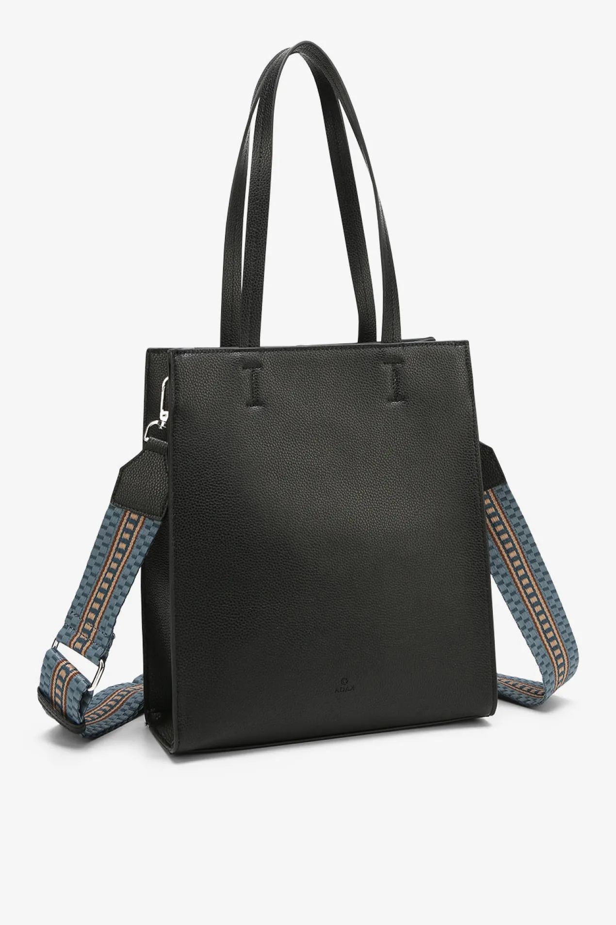 Hello I'mVegan Petra Black