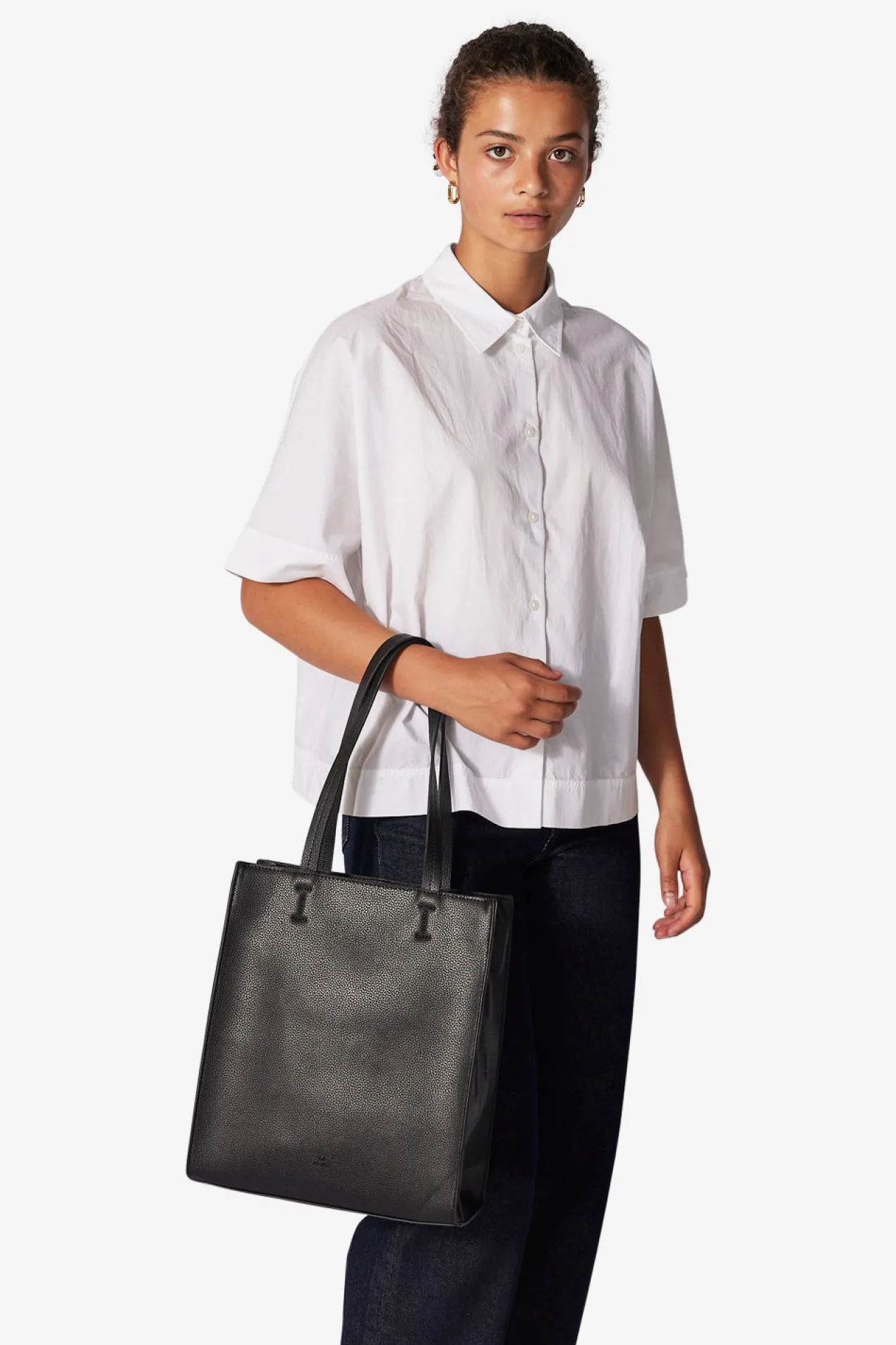 Hello I'mVegan Petra Black