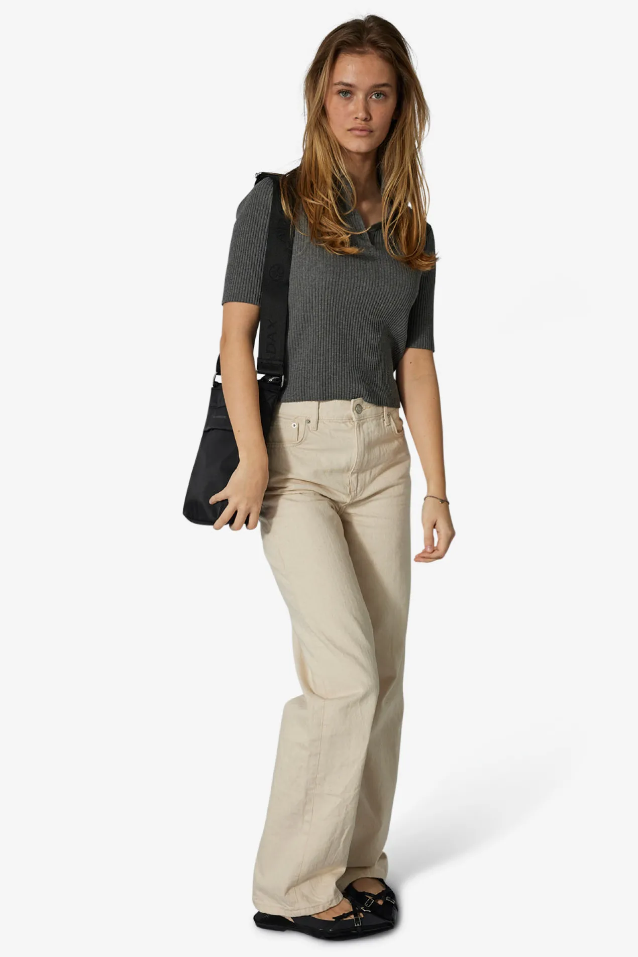 Novara messenger Robbie Black