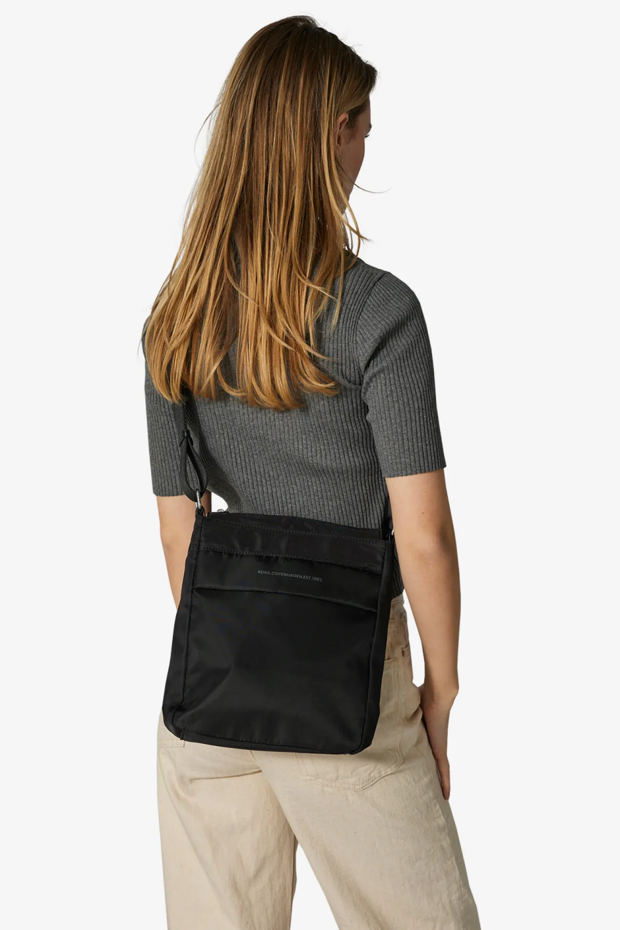 Novara messenger Robbie Black