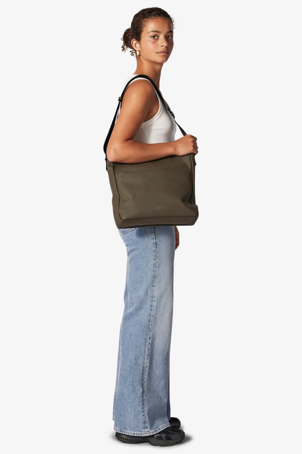 Senna messenger Nike Olive