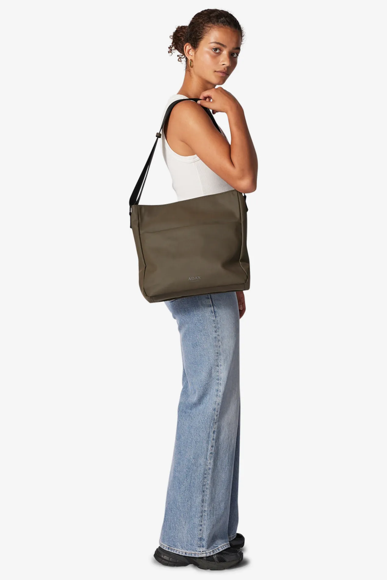 Senna messenger Nike Olive